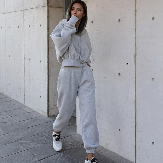 Women Warm Hoodie and Pants Set - fydaskepas