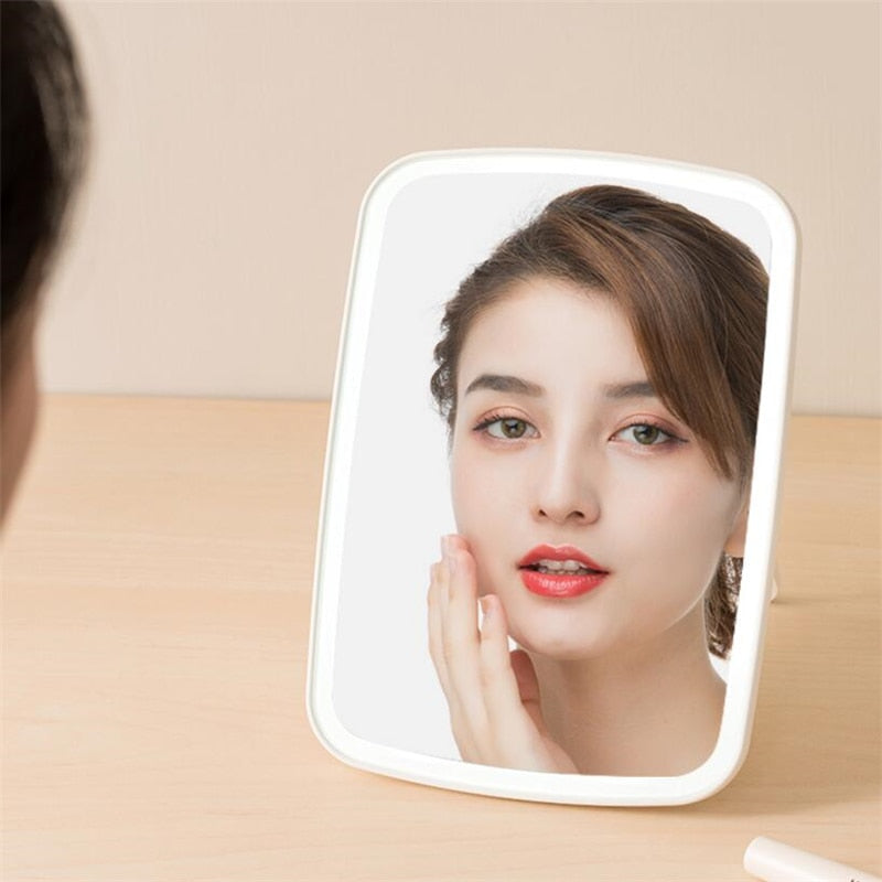 LED Touch-control Makeup Mirror - fydaskepas